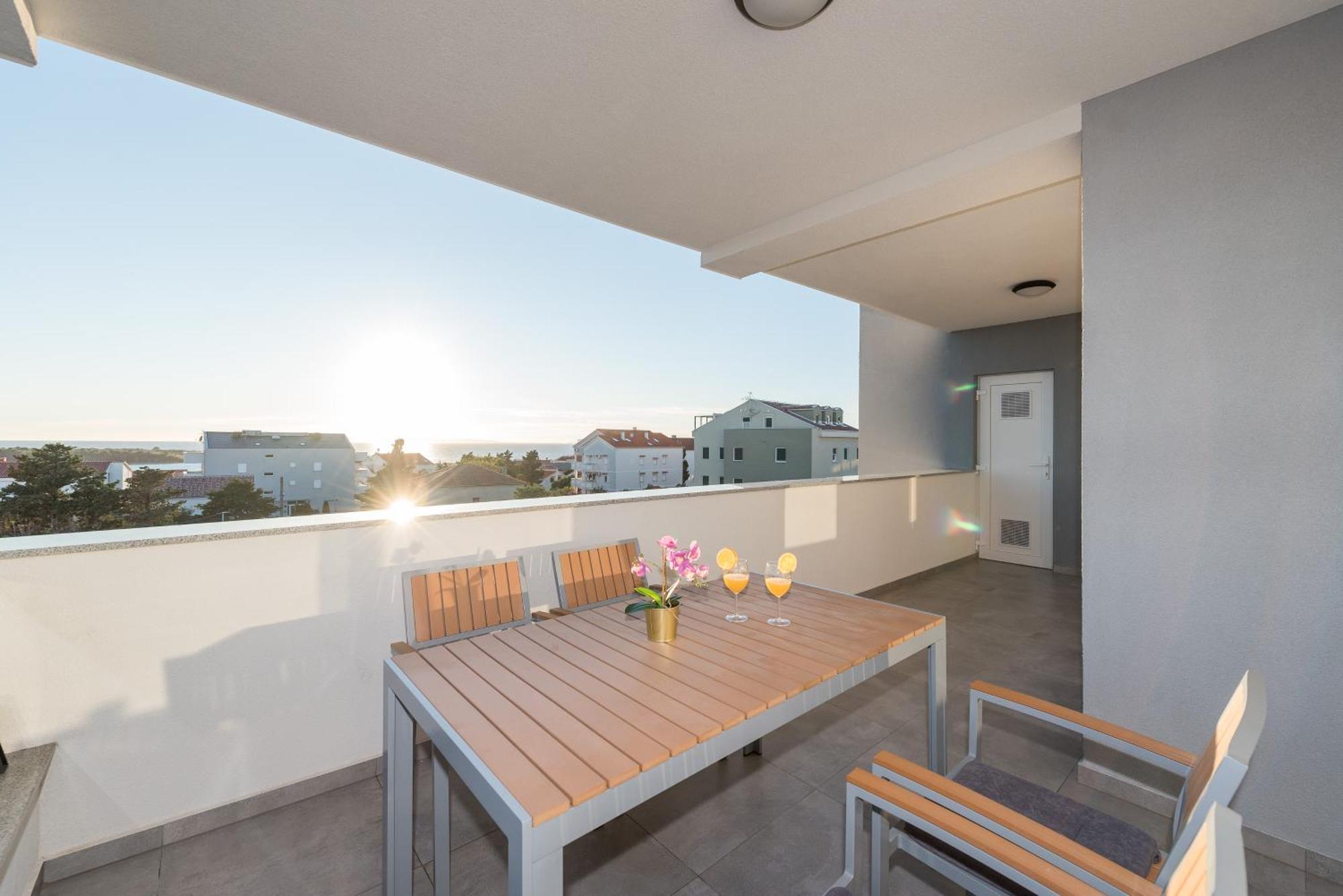 Villa Lena Luxury Apartments Novalja Room photo